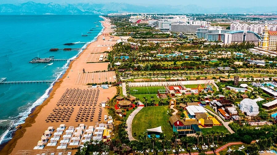 The Ancient Metropolis: Discovering Perge from Lara