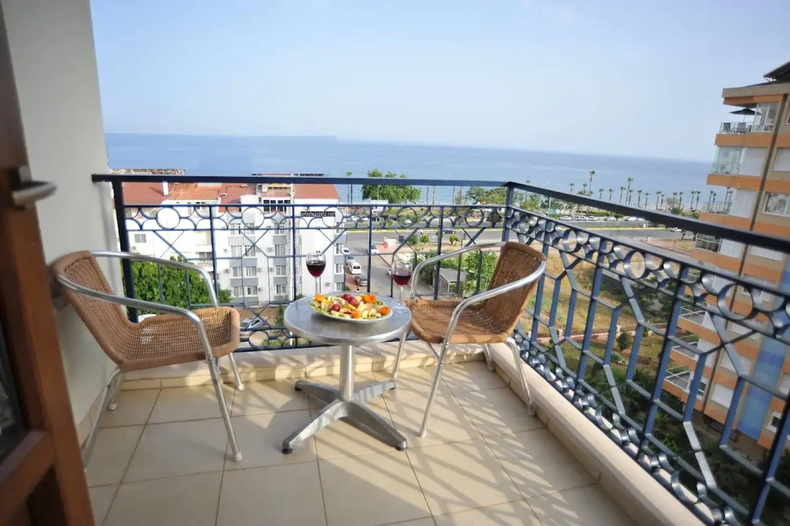 Antalya Airport (AYT) to Hotel Royal Hill Private Transfer