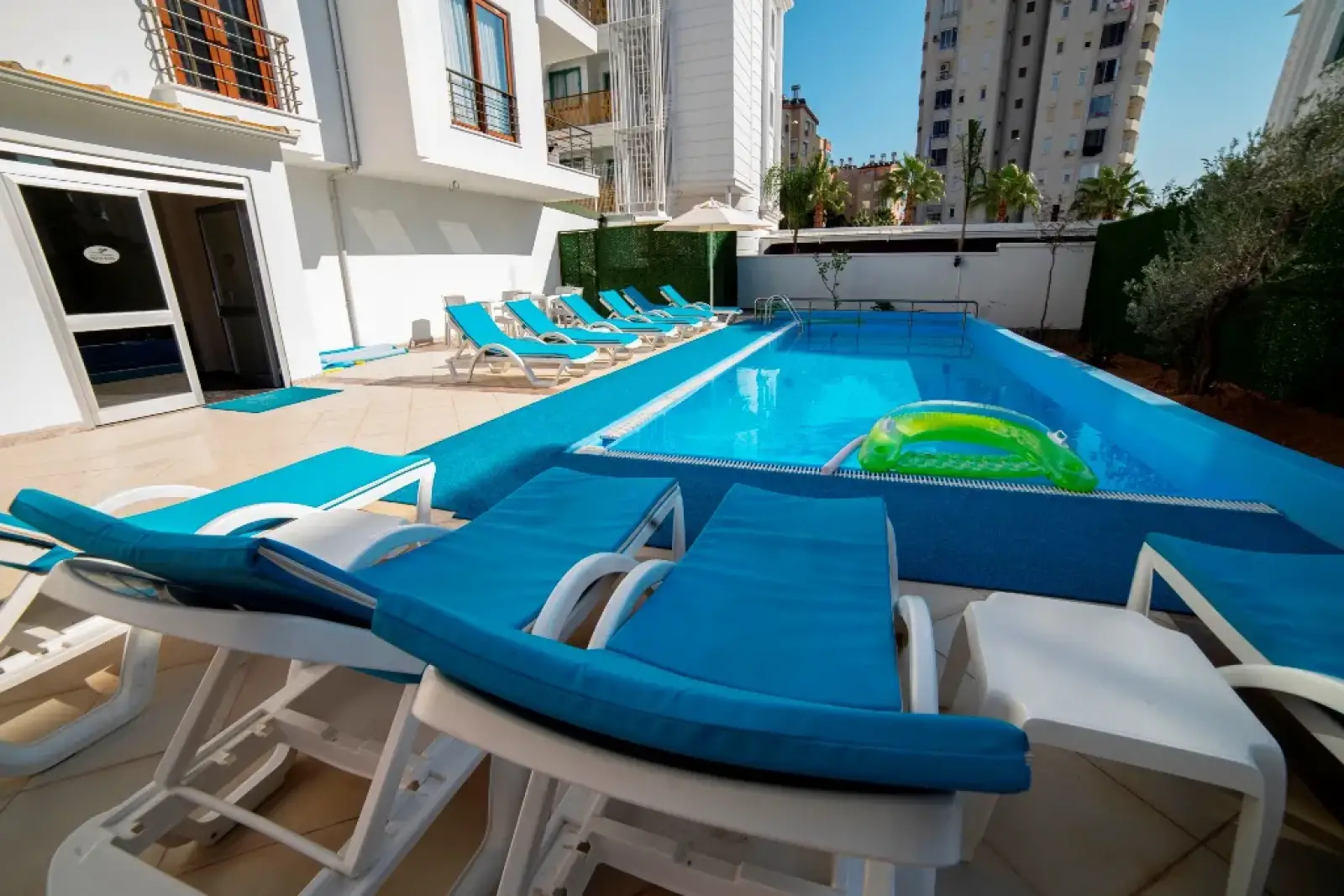 Antalya Airport (AYT) to Sirena Apart & SPA Private Transfer