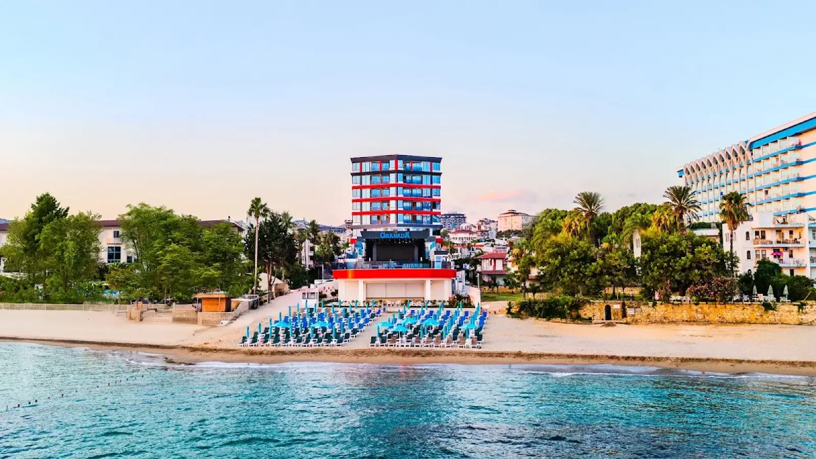 Gazipaşa Alanya Airport (GZP) to Granada Luxury Red Private Transfer