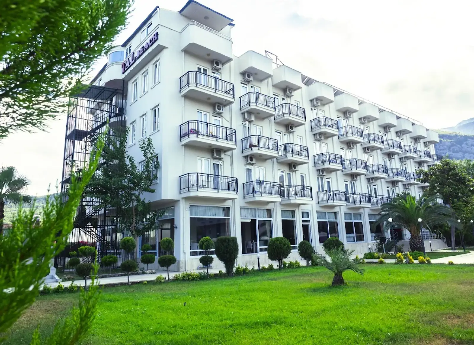 Antalya Airport (AYT) to Tal Beach Hotel Private Transfer
