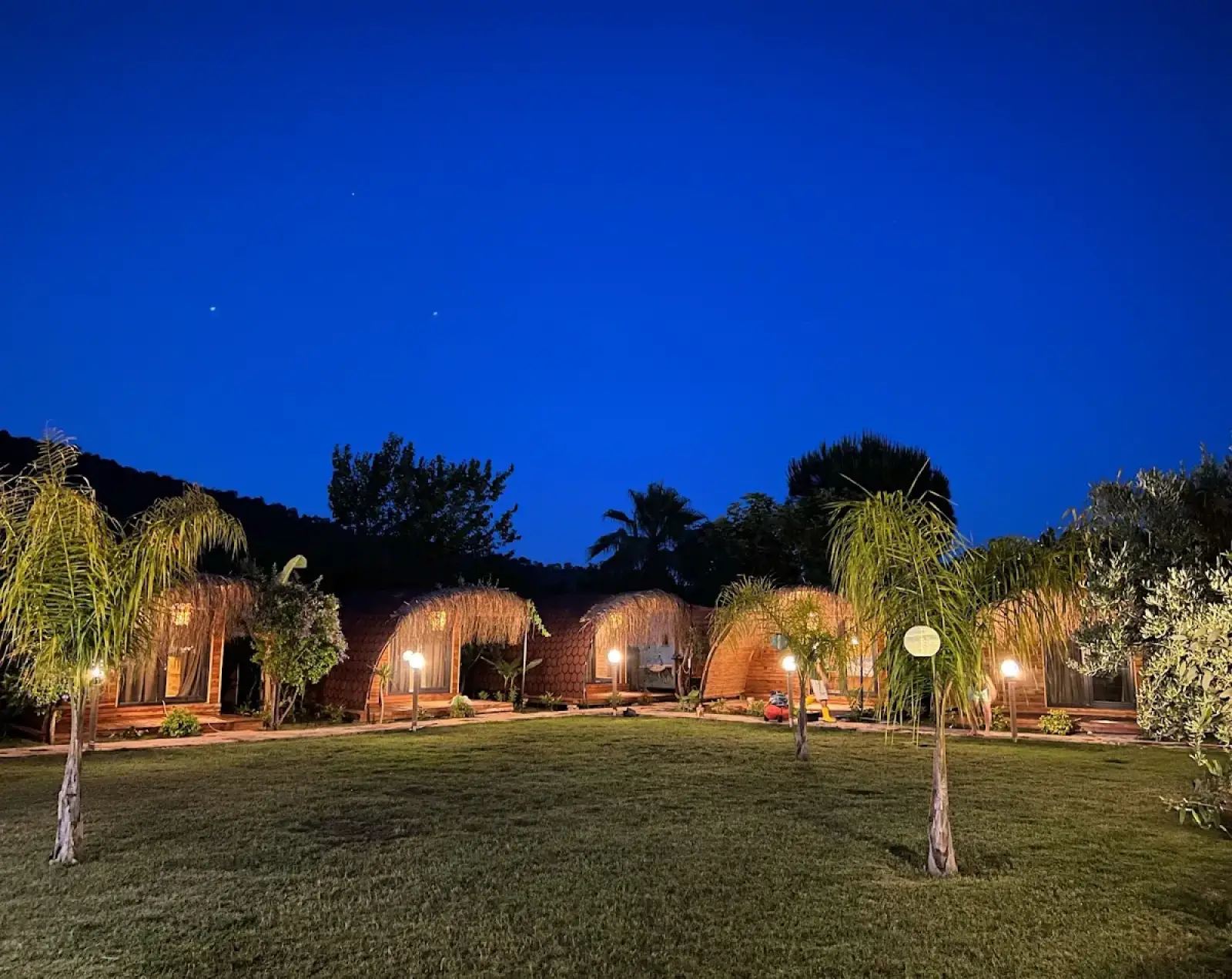 Antalya Airport (AYT) to Turquoise's Bungalow Private Transfer