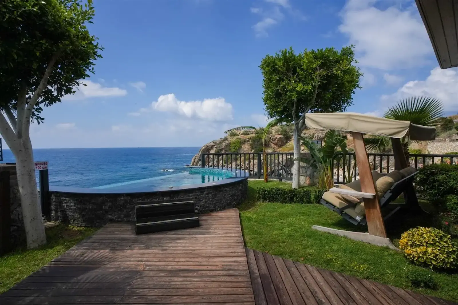 Gazipaşa Alanya Airport (GZP) to Porto Amore Club Hotel - Adult Only Private Transfer