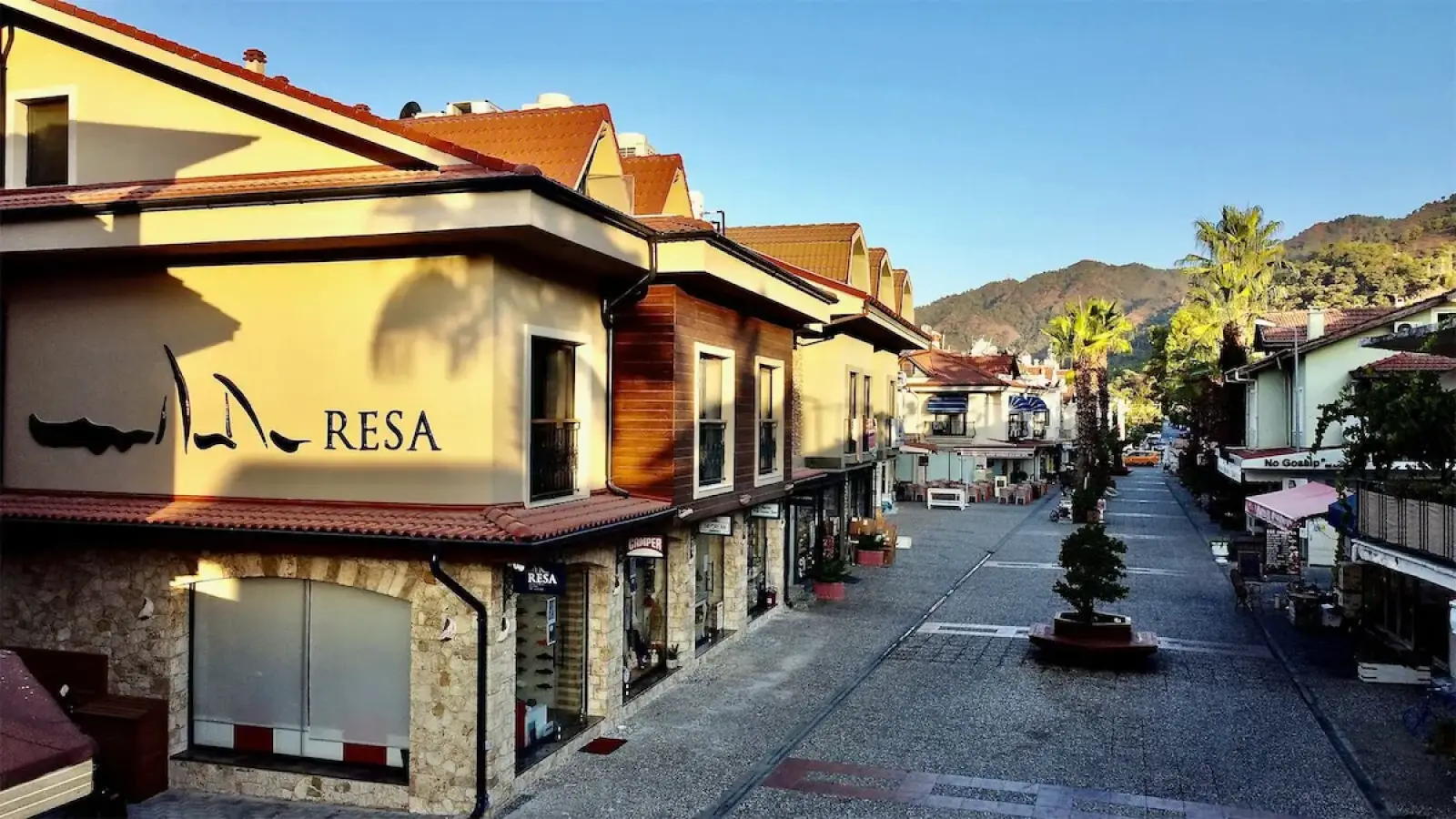 Antalya Airport (AYT) nach Resa Hotel Göcek Privater Transfer