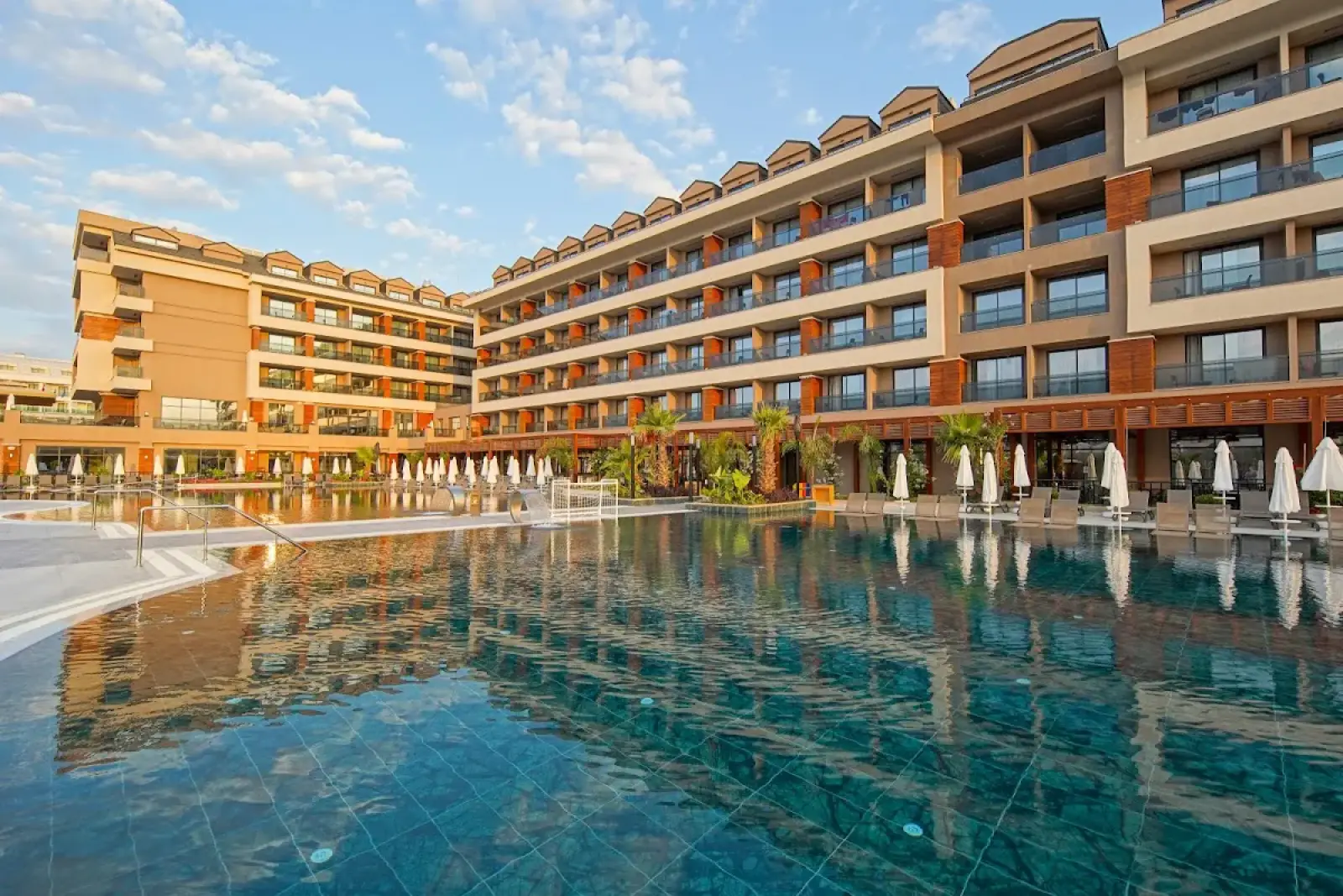 Gazipaşa Alanya Airport (GZP) to Aletris Deluxe Hotel & Spa Private Transfer