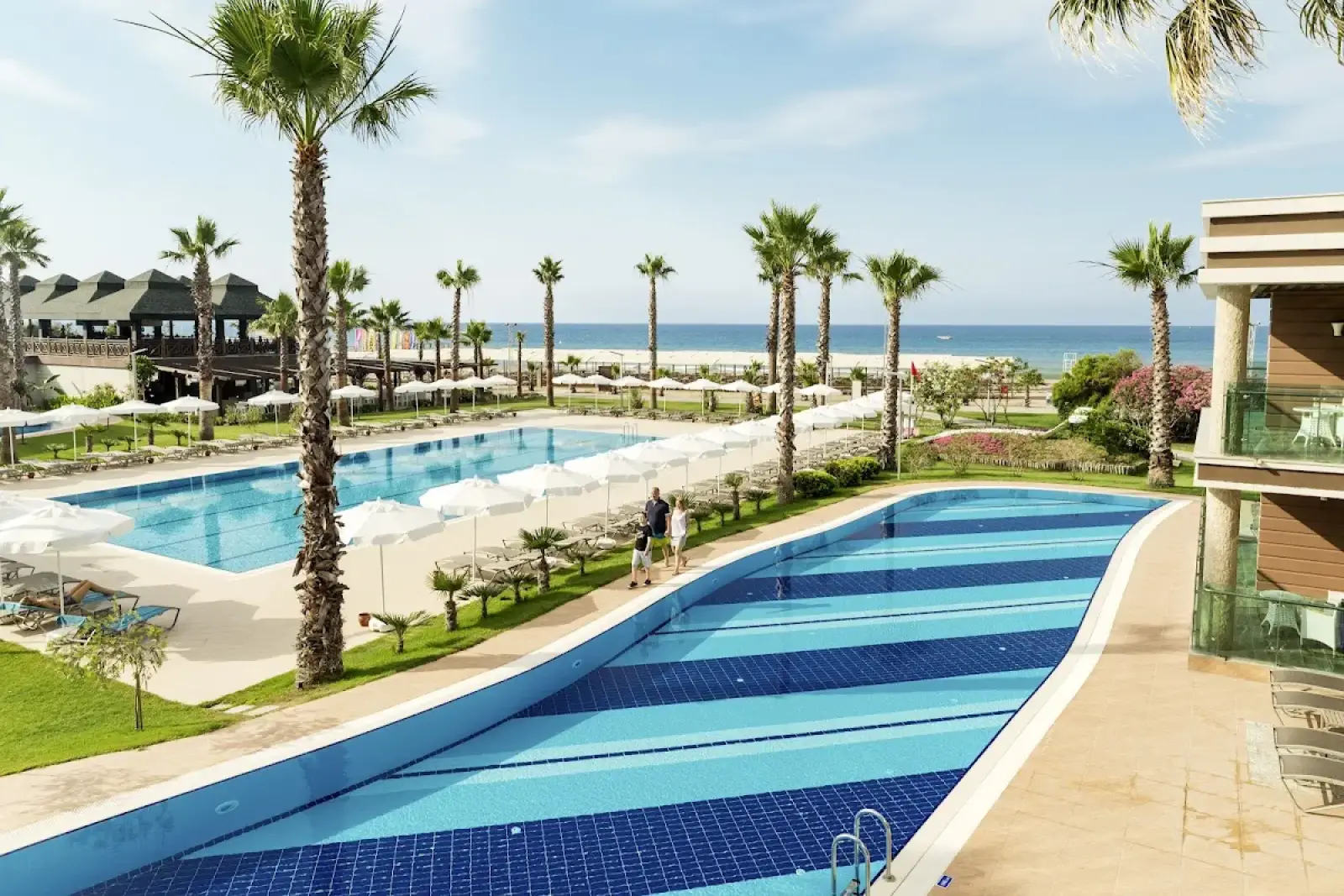 Antalya Airport (AYT) to Tui Magic Life Masmavi Private Transfer