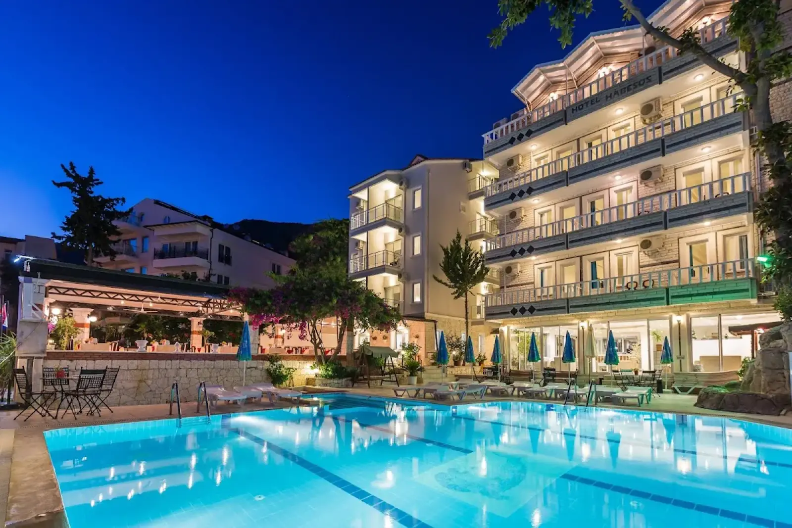 Antalya Airport (AYT) nach Habesos Hotel Privater Transfer