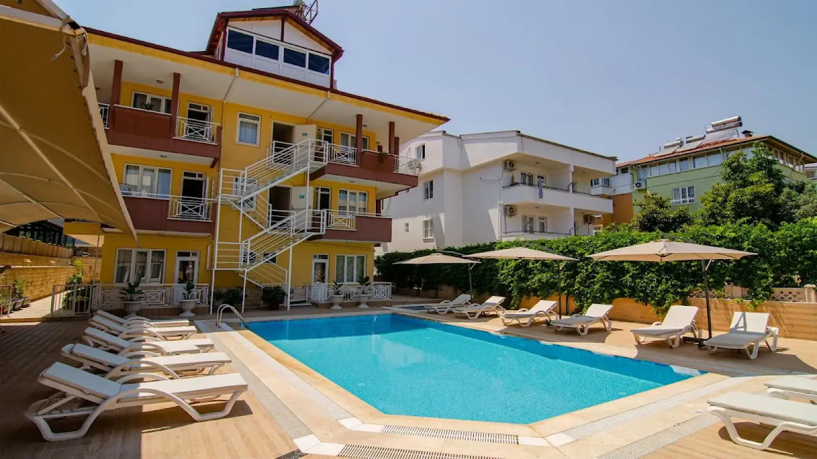 Antalya Airport (AYT) nach Arda Apart Hotel Privater Transfer