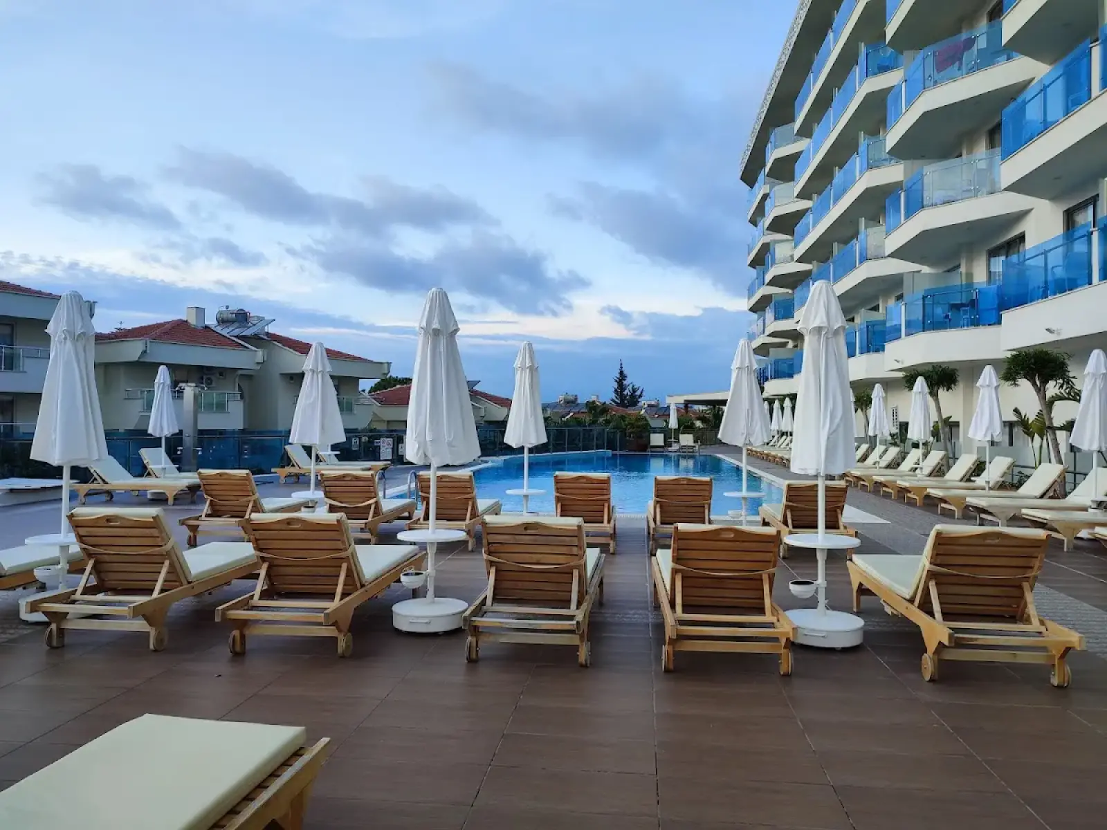 Gazipaşa Alanya Airport (GZP) to Dream Family Club Private Transfer