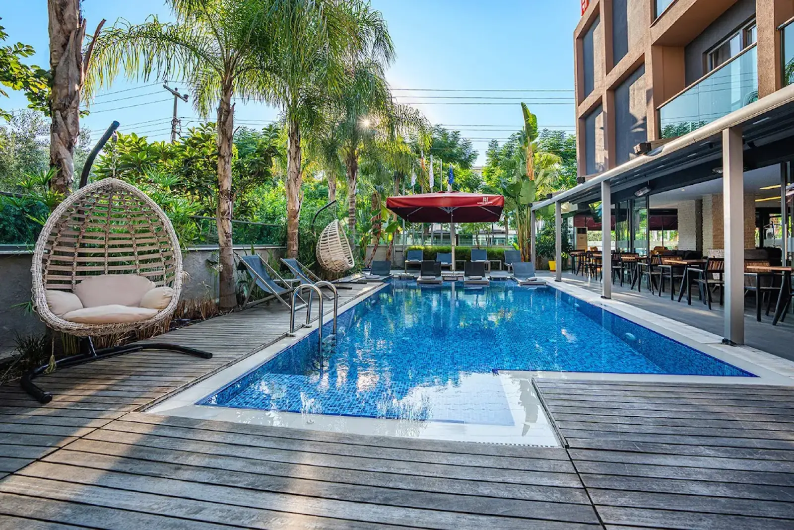 Gazipaşa Alanya Airport (GZP) to Laren Seaside Hotel & Spa Private Transfer