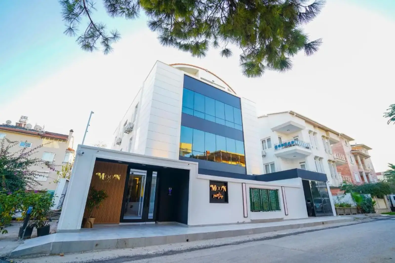 Gazipaşa Alanya Airport (GZP) to Moon Suites Private Transfer
