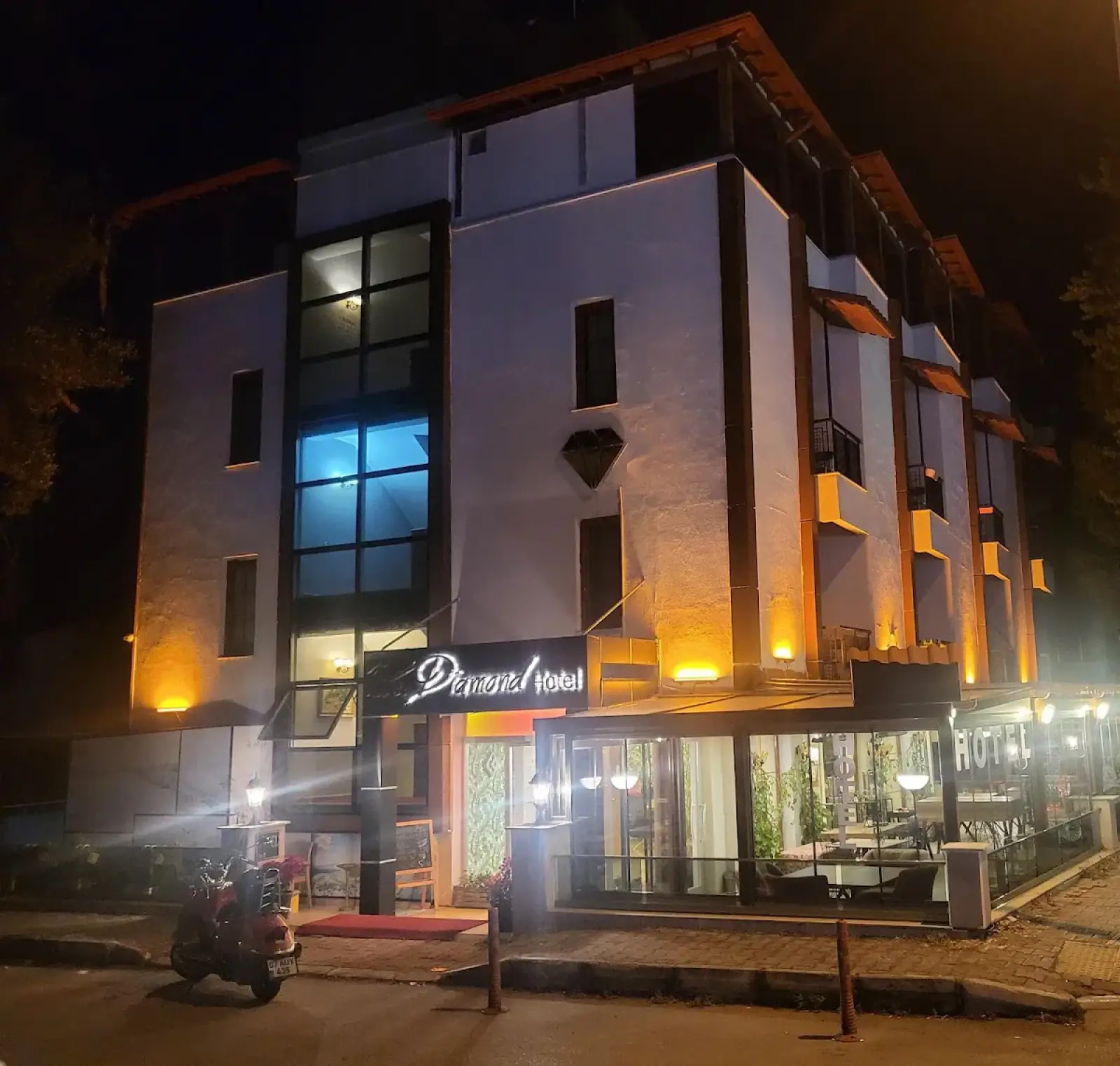 Antalya Airport (AYT) to Pure Diamond Hotel Private Transfer