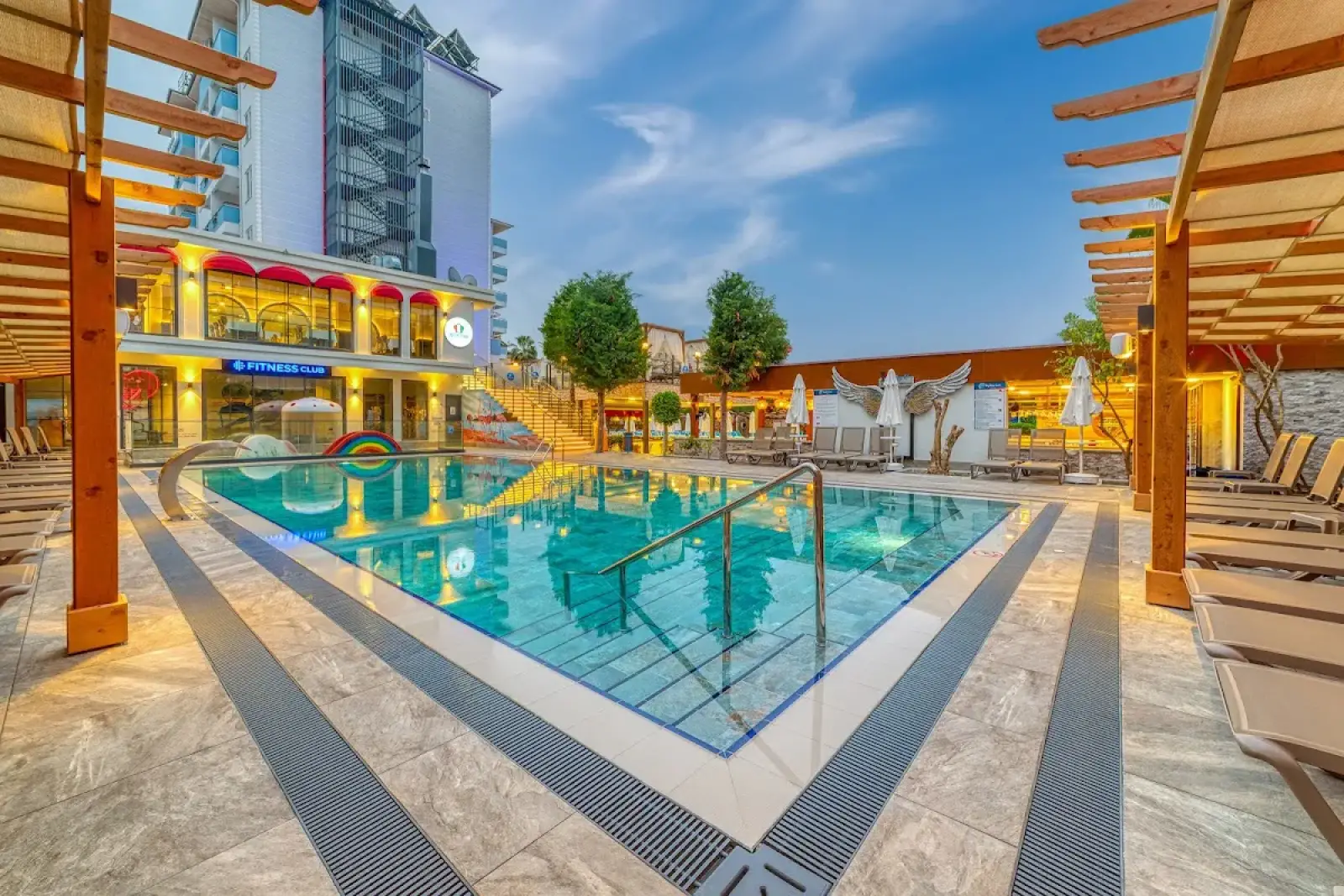 Gazipaşa Alanya Airport (GZP) to Club Big Blue Suite Hotel Private Transfer
