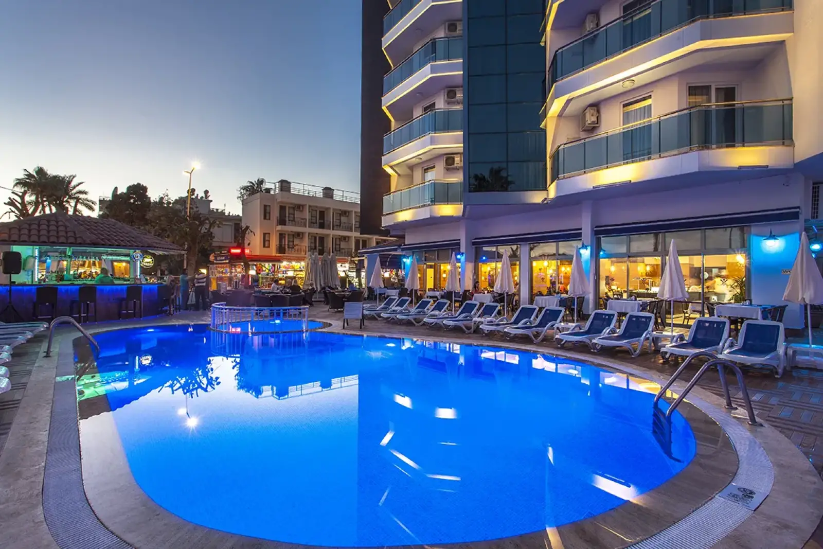 Gazipaşa Alanya Airport (GZP) to Parador Beach Hotel Private Transfer