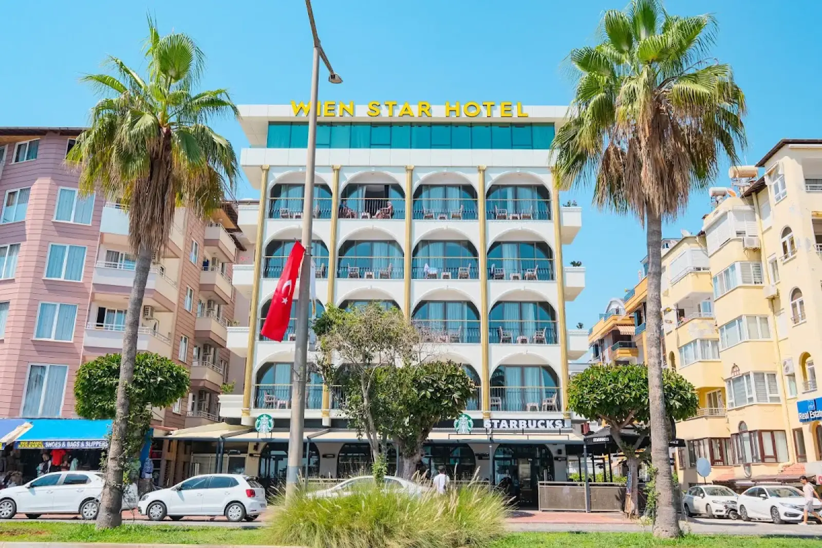 Gazipaşa Alanya Airport (GZP) to Wien Star Hotel Private Transfer