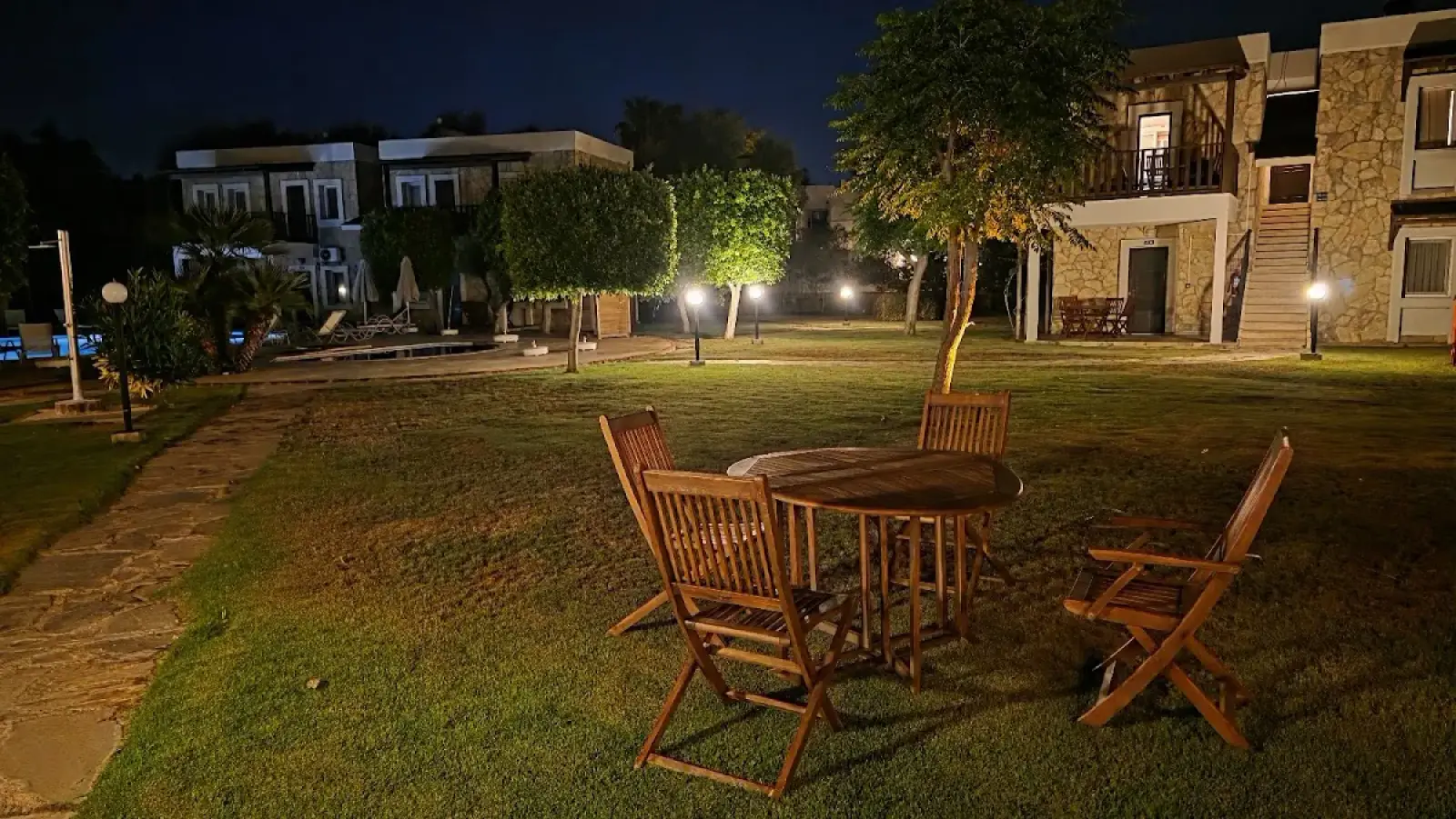 Bodrum Milas Airport (BJV) to Aktur Cove Apart Private Transfer