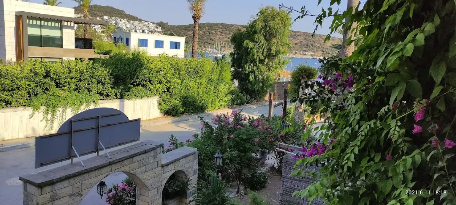 Bodrum Milas Airport (BJV) to Bitez Deniz Hotel Private Transfer