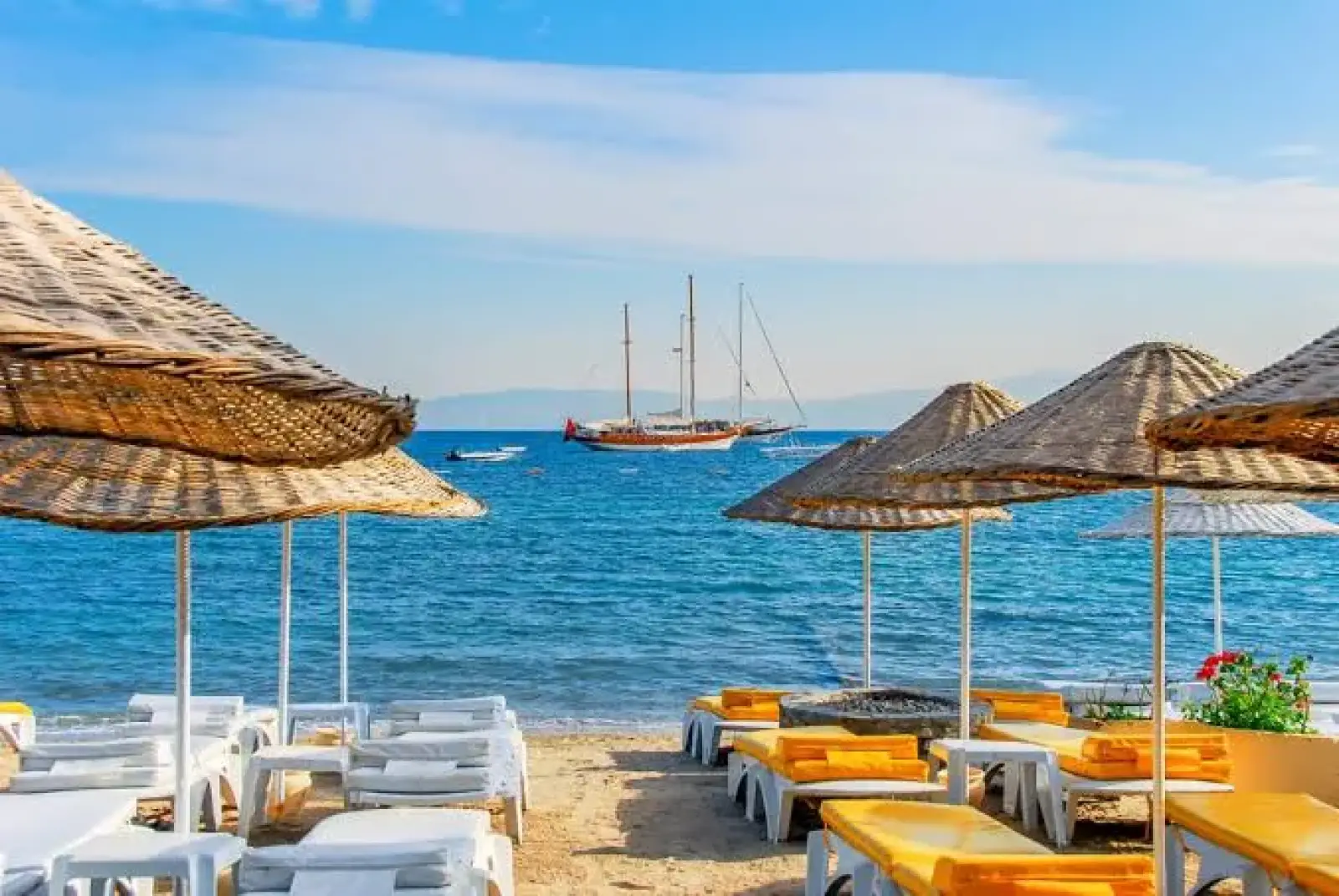 Bodrum Milas Airport (BJV) to Bitez Kaynak Apart Private Transfer