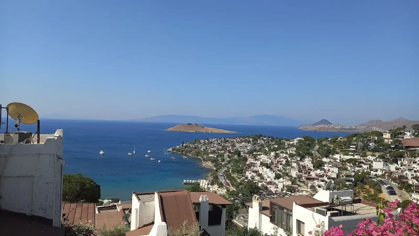 Bodrum Milas Airport (BJV) to Costa Bitezhan Hotel Private Transfer