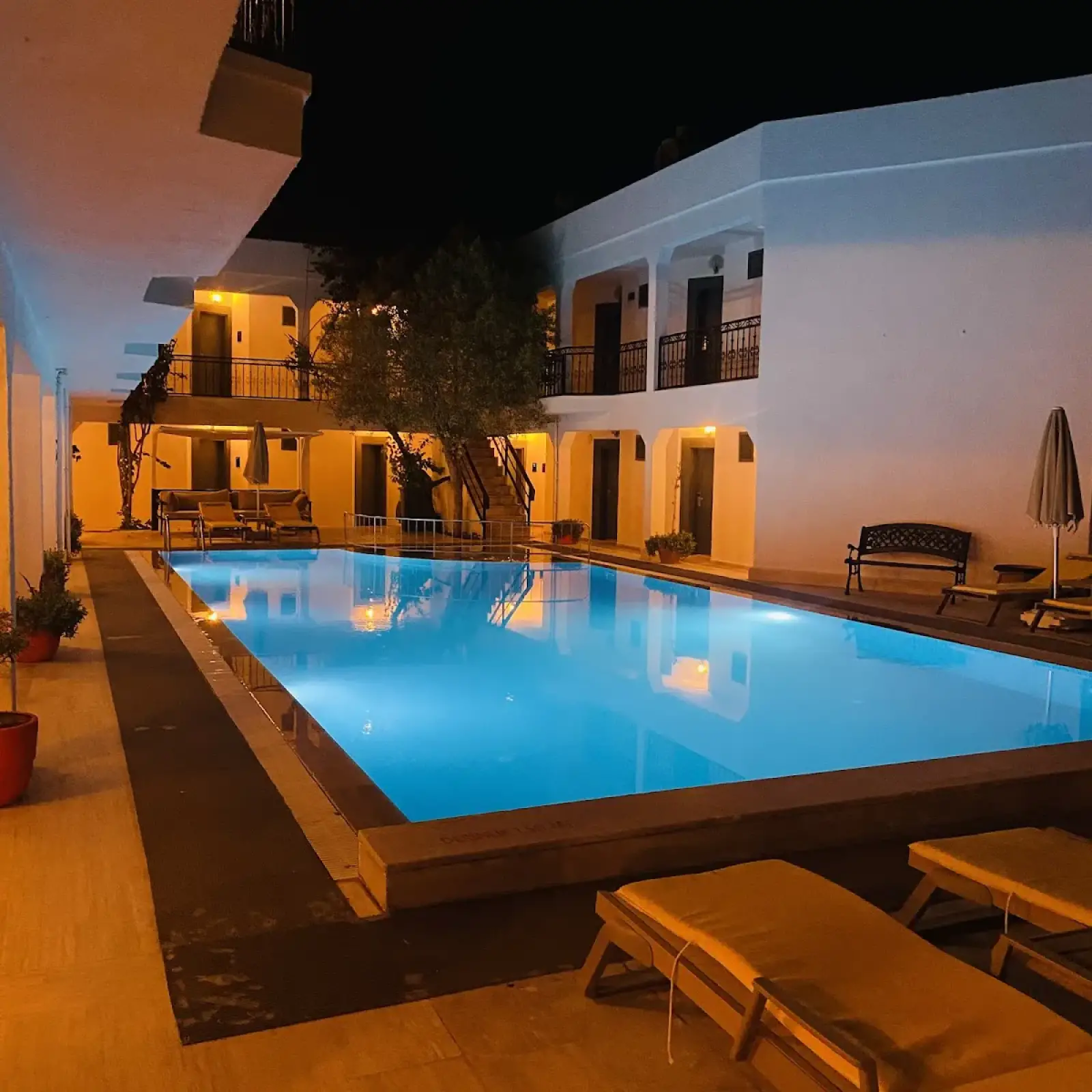 Bodrum Milas Airport (BJV) to Halikarya Hotel & Restaurant Beach Private Transfer