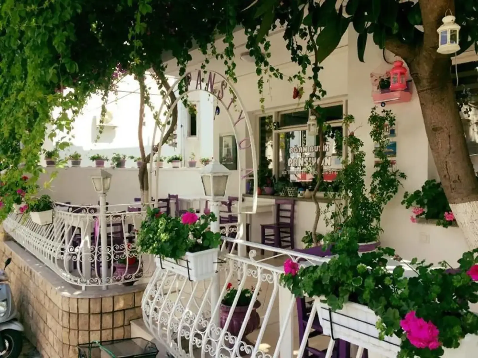 Bodrum Milas Airport (BJV) nach Agan Pension Privater Transfer