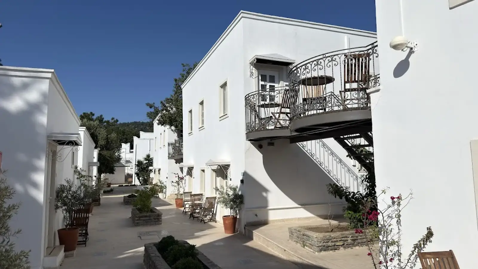 Bodrum Milas Airport (BJV) to Comca Manzara Hotels Private Transfer
