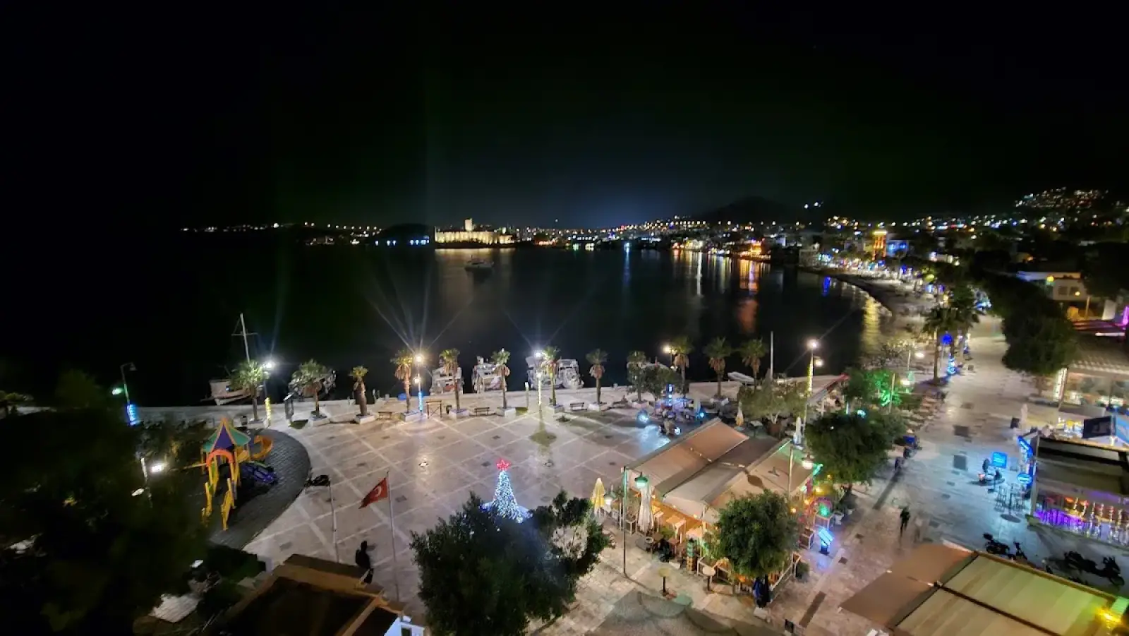 Bodrum Milas Airport (BJV) nach Gulet Otel Privater Transfer