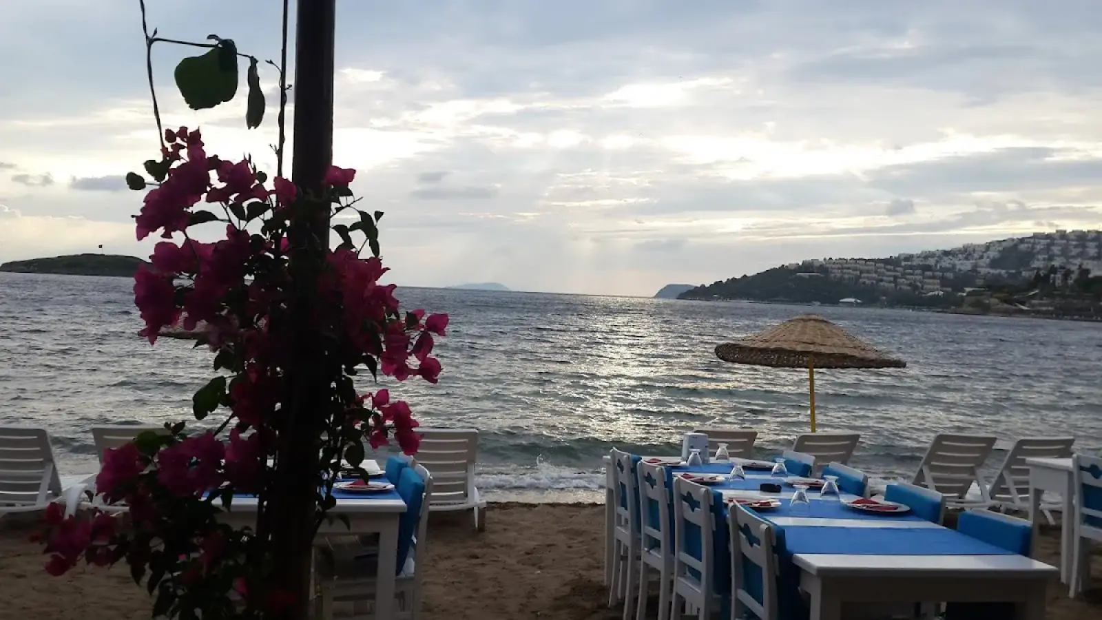 Bodrum Milas Airport (BJV) to Pitos Cafe Bar Private Transfer
