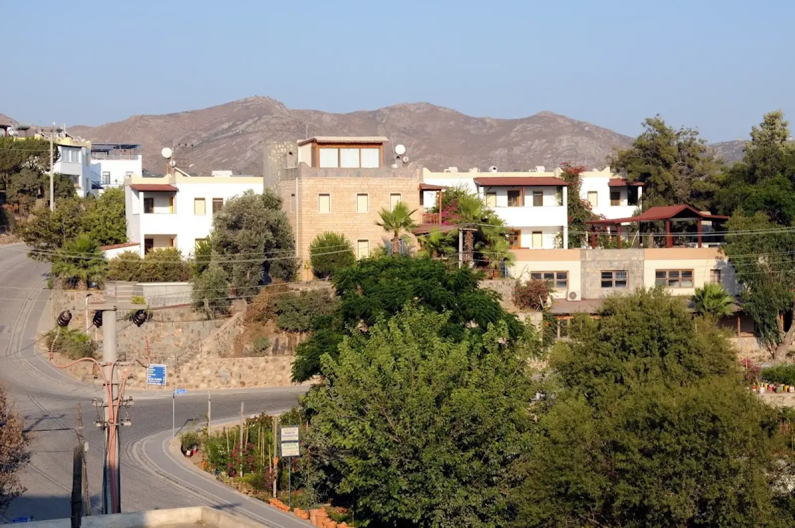 Bodrum Milas Airport (BJV) to Vardar Butik Otel Private Transfer