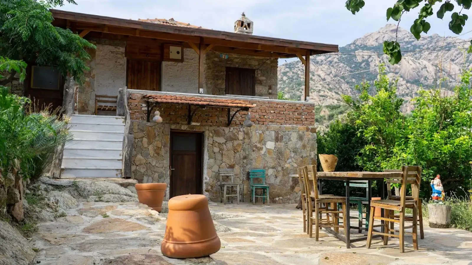 Bodrum Milas Airport (BJV) to Haus Yasemin Pansiyon Private Transfer