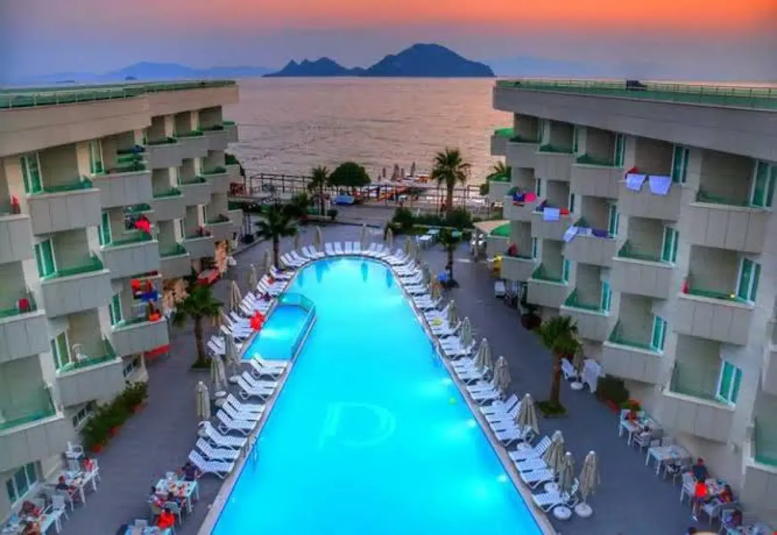 Bodrum Milas Airport (BJV) nach Dragut Point South Hotel Privater Transfer