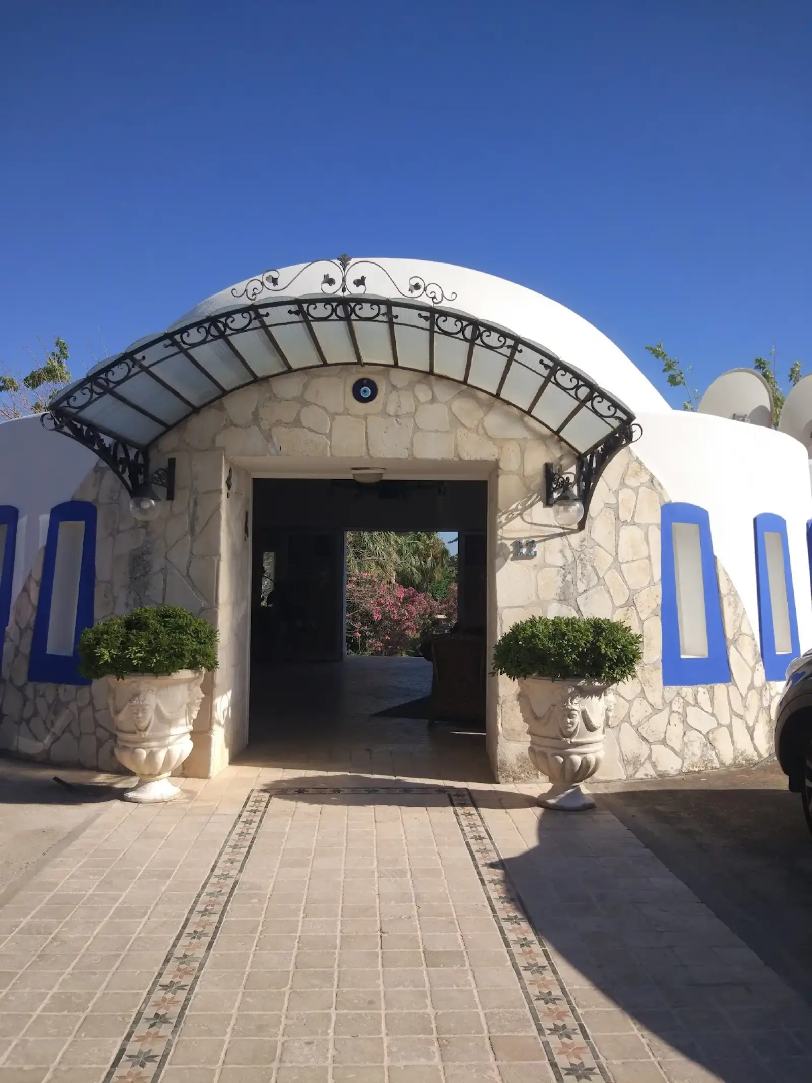 Bodrum Milas Airport (BJV) в Eski Yali Hotel Частный трансфер