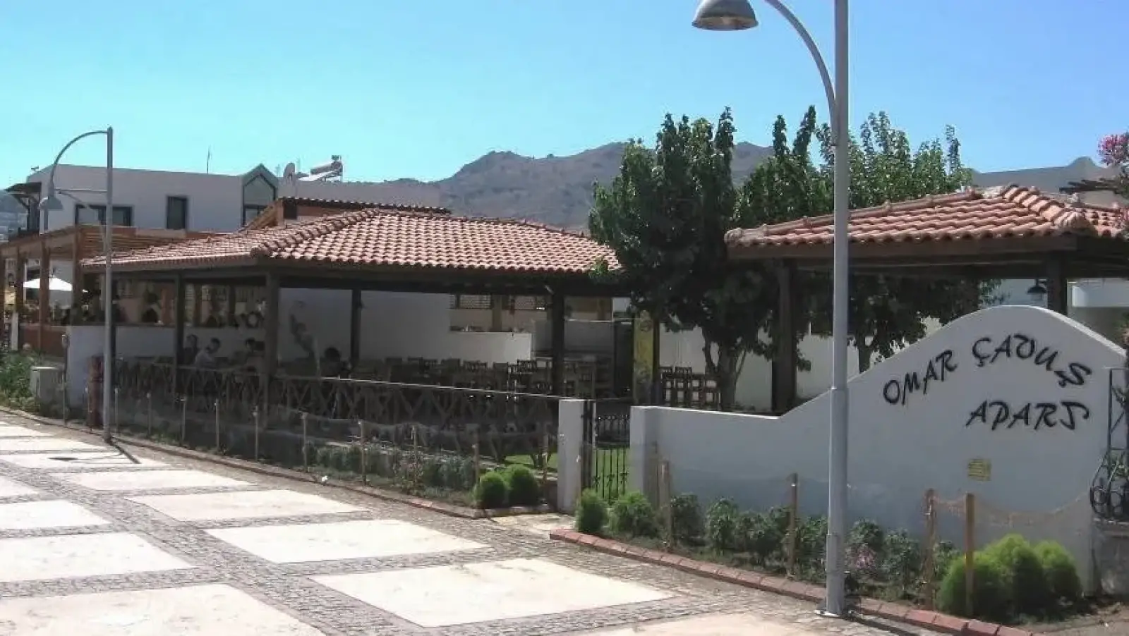 Bodrum Milas Airport (BJV) to Omar Çavuş Apart Private Transfer