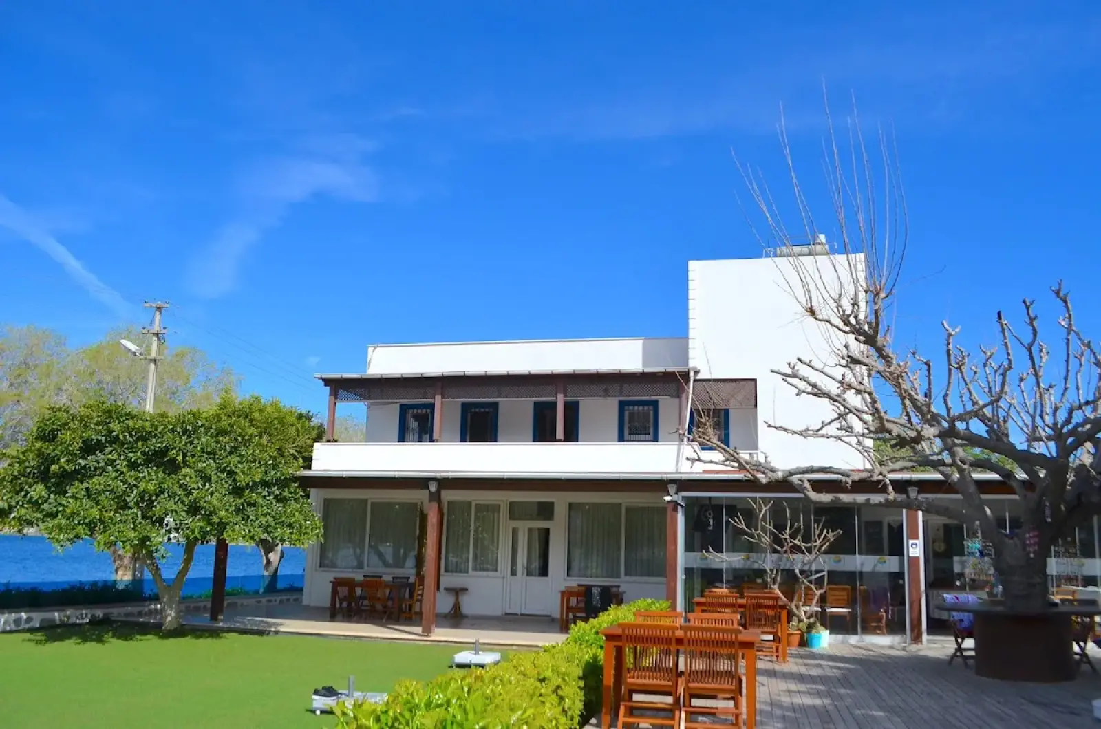 Bodrum Milas Airport (BJV) в Yuksel Boutique Hostel Частный трансфер