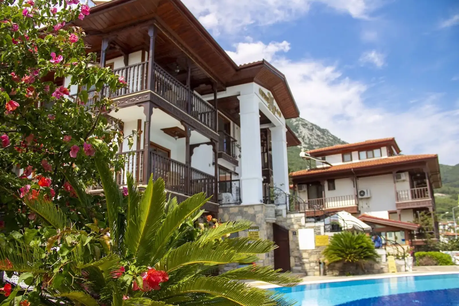 Dalaman Airport (DLM) to Merve Han Residence Hotel Private Transfer