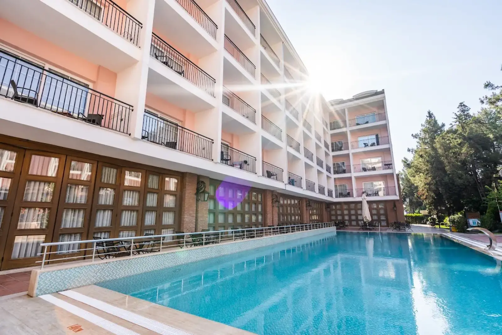 Dalaman Airport (DLM) nach Grand Yazıcı Club Turban Privater Transfer