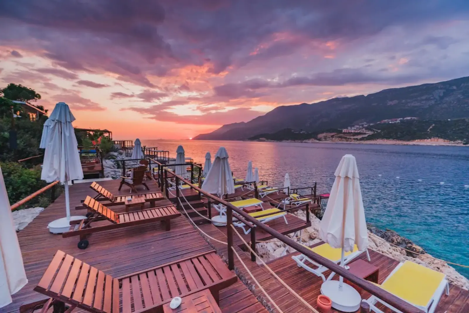 Dalaman Airport (DLM) nach Suna Sun Hotel (14+) | Kaş Privater Transfer