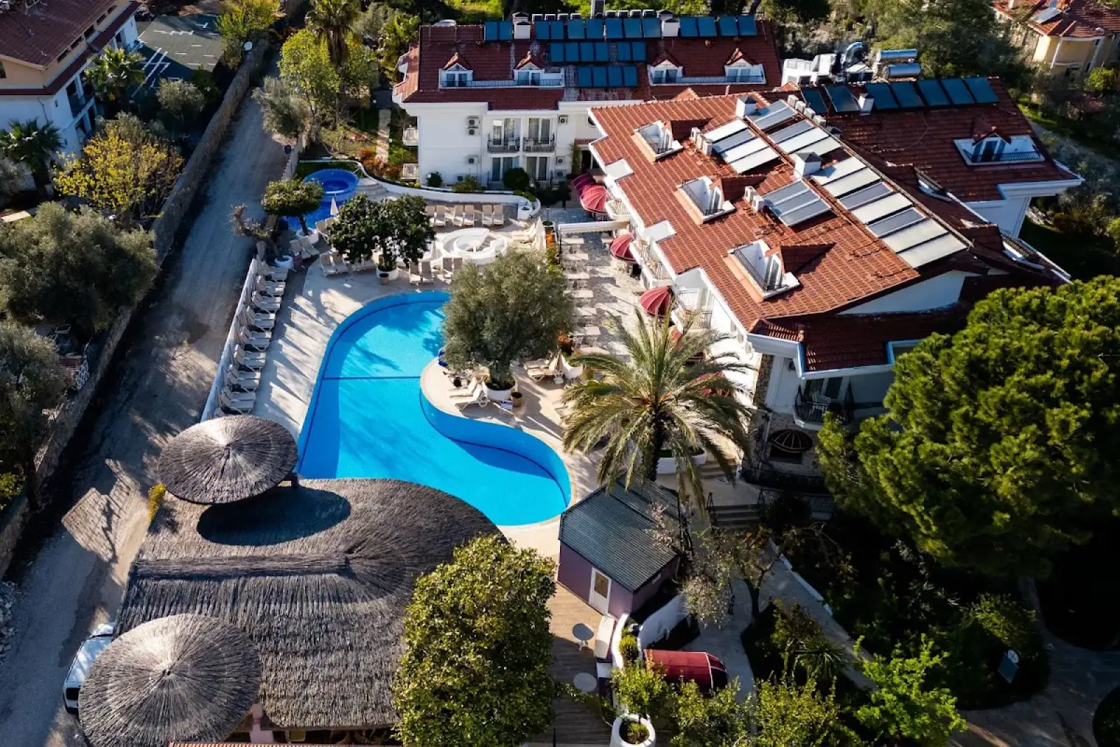 Dalaman Airport (DLM) nach The PineHill Hotel & Suites Privater Transfer