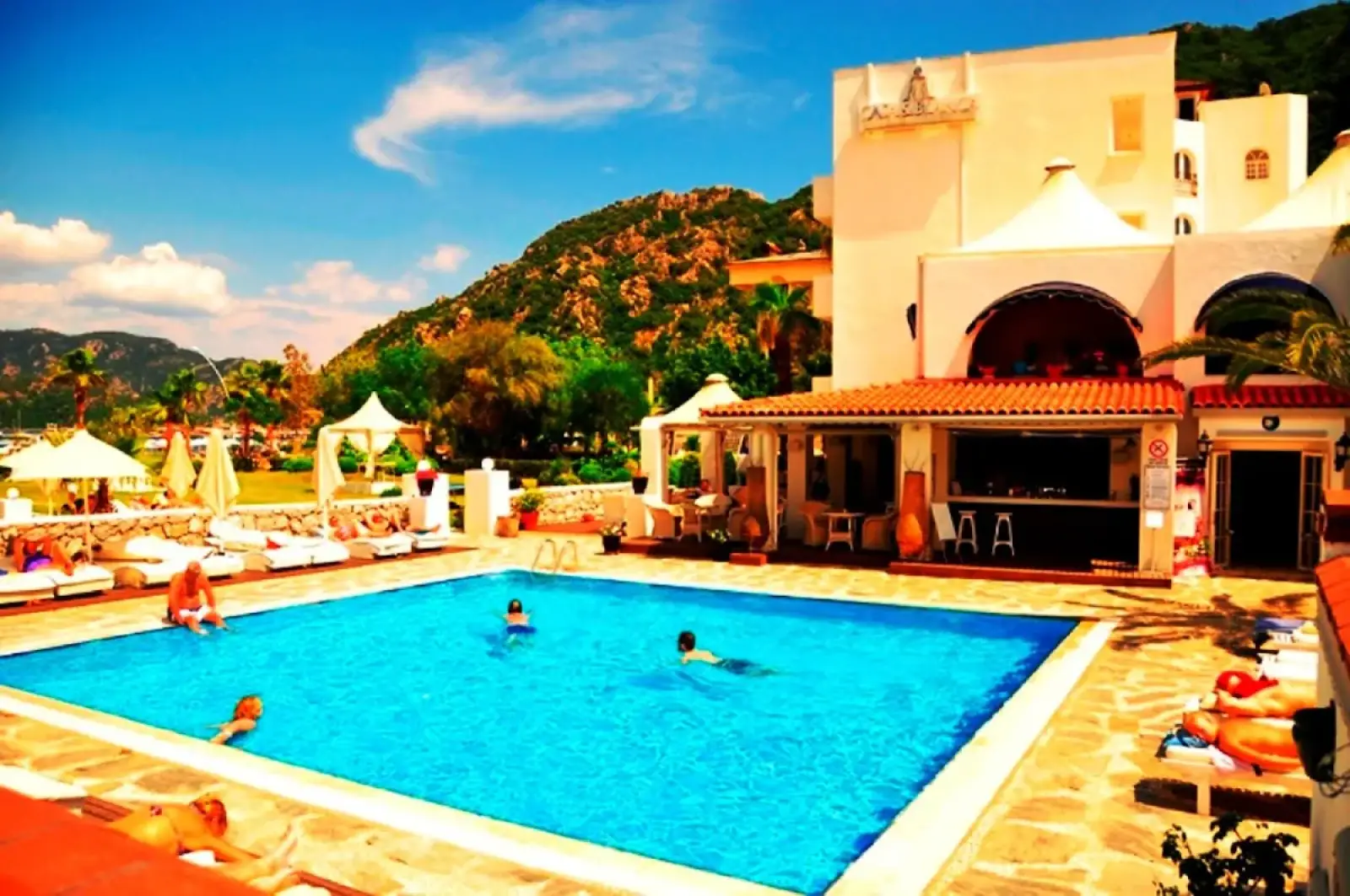 Dalaman Airport (DLM) to Casa Blanca Beach Hotel Private Transfer