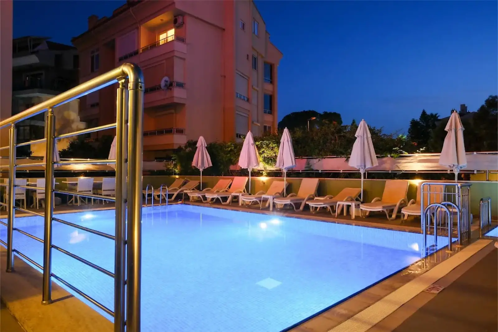 Dalaman Airport (DLM) в City Hotel Marmaris Частный трансфер