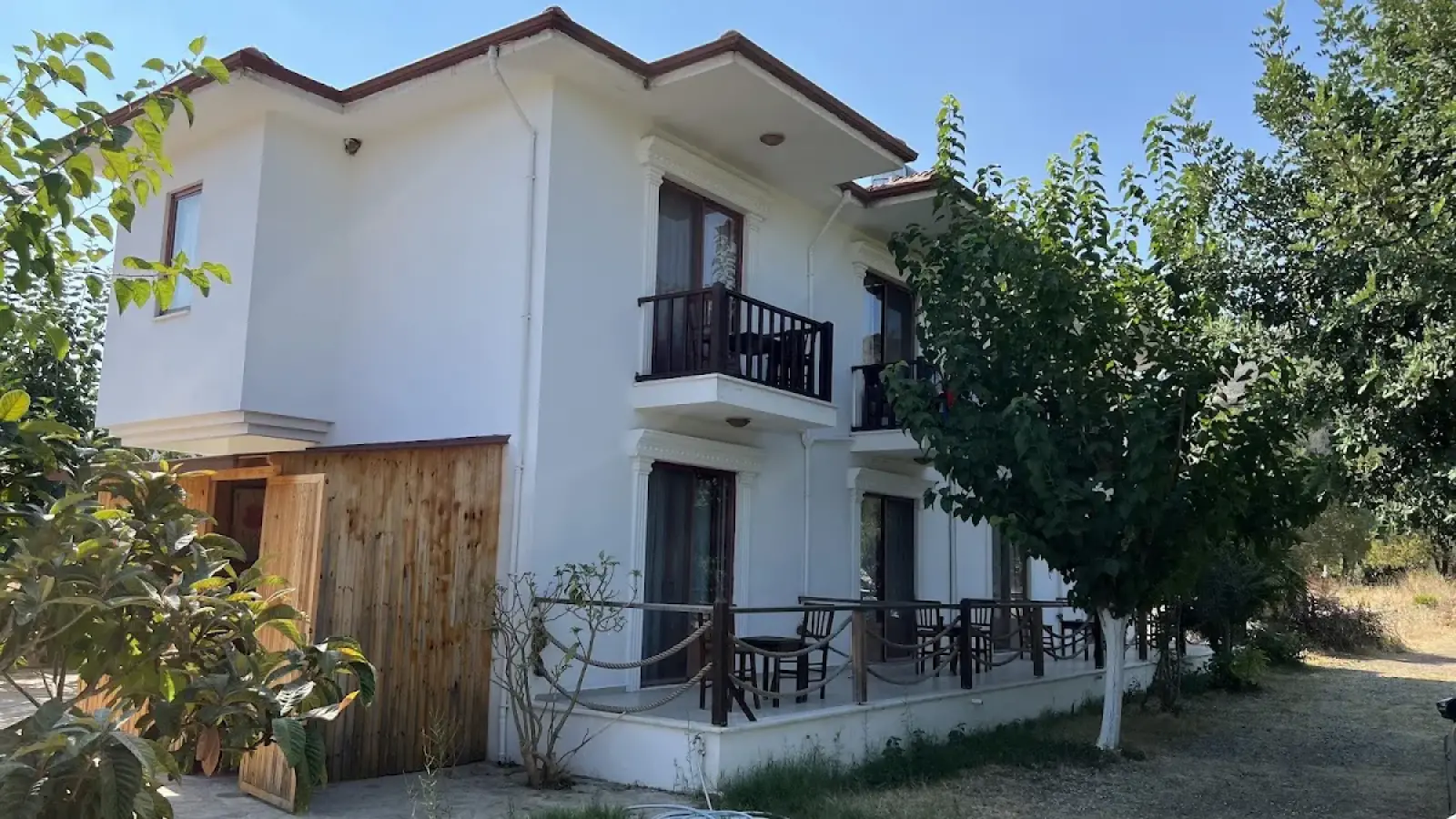 Dalaman Airport (DLM) nach Deniz Kızı Pansiyon Selimiye Privater Transfer