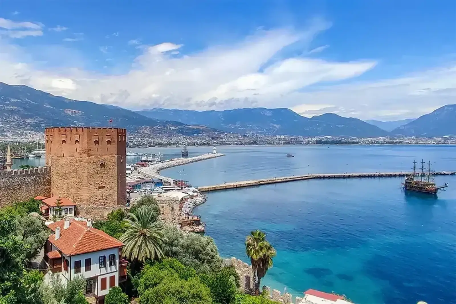 Gazipaşa-Alanya Airport (GZP) to Alanya Center: The Prestigious Gateway Transfer