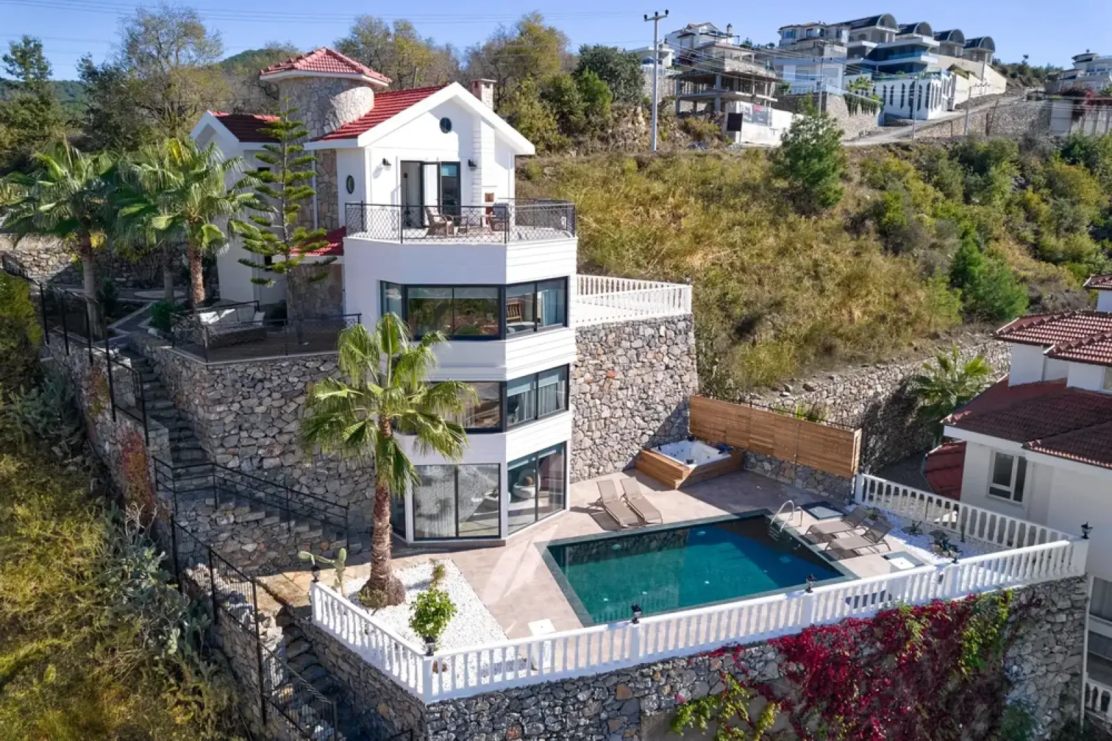 Gazipaşa-Alanya Airport (GZP) to Kargıcak: The Elite Heights of Villa Luxury Transfer